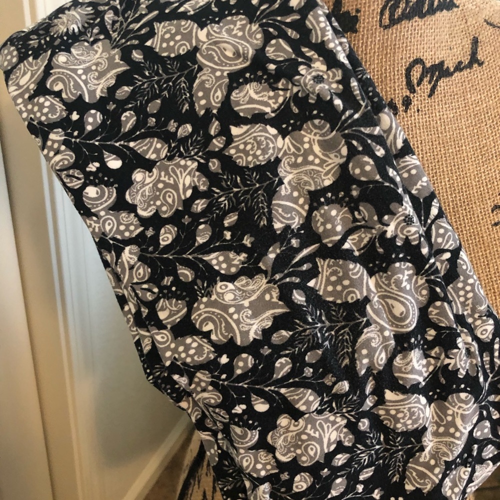 Lularoe OS Leggings
